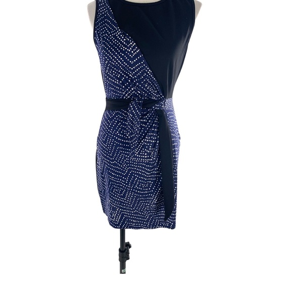 Diane Von Furstenberg Black and Blue Polka Dot Dalia Wrap Size 6 - Picture 4 of 5